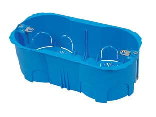 SCATOLA DA INCASSO PER CARTONGESSO SENZA COPERCHIO- - 4 posti tipo 504 - mm.137x70x50 - (1704.CG) - 10 pezzi MARLANVIL