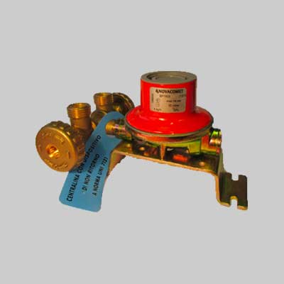 MINICENTRALINA DUE ATTACCHI CON REGOLATORE 10 kg/h con regolatore bp 2205 - NOVA COMET