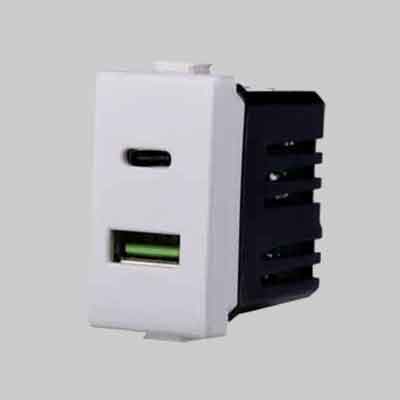 ALIMENTATORE DA INCASSO USB/USB-C 'SOLAR' 3.1A - ELETTROIT