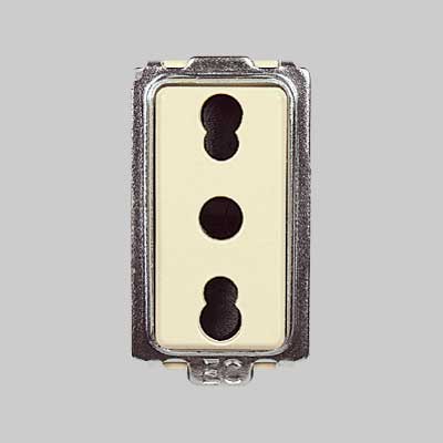 PRESA BIVALENTE 'TONDO' 10/16A 250V 2P+T - EC ELETTROCANALI