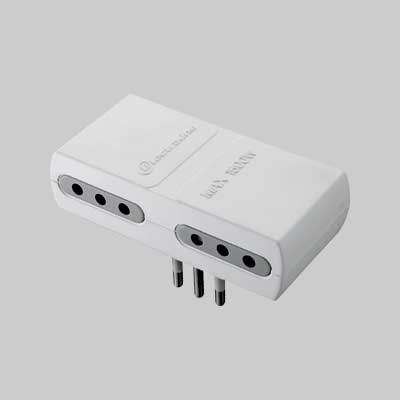 ADATTATORE QUADRUPLO 10A 2P+T presa 10A 2P+T