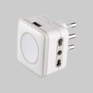ADATTATORE TRIPLO CON PORTA USB 16A 2P+T - presa 10/16A 2P+T
