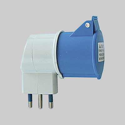 ADATTATORE INDUSTRIALE 16A 90  °  Spina 2P+T 250V - Presa 2P+T 220V