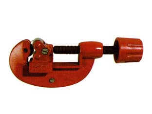 TAGLIATUBO PER RAME- - per tubo da ø mm.3 a 28 - 1/8-11/8 l.13 cm - 2 blister ALTE