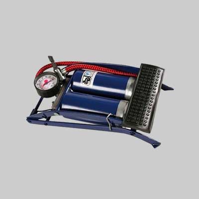 POMPA A PEDALE DOPPIA pressione max 7 bar