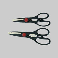 SET FORBICI MULTIUSO TIPO CASALINGO 2 pezzi (7 - 8)