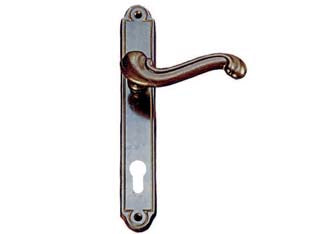 MANIGLIA BAROCCO CON PLACCA IN OTTONE FORO YALE- - mm.90 - 4 paio