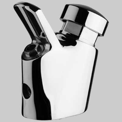 RUBINETTO A PULSANTE CON GETTO PARABOLICO  1/2     M.C.M.