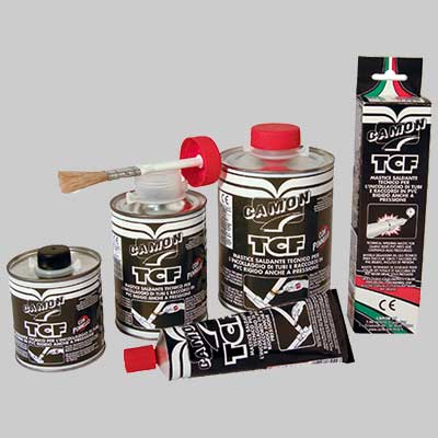 ADESIVO SALDANTE TCF  Tubetto gr 125 trasp.     CAMON