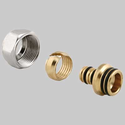 ADATTATORE TUBO MULTISTRATO PER VALVOLA MONOTUBO  20 x 2  24 x 1,5     ICMA