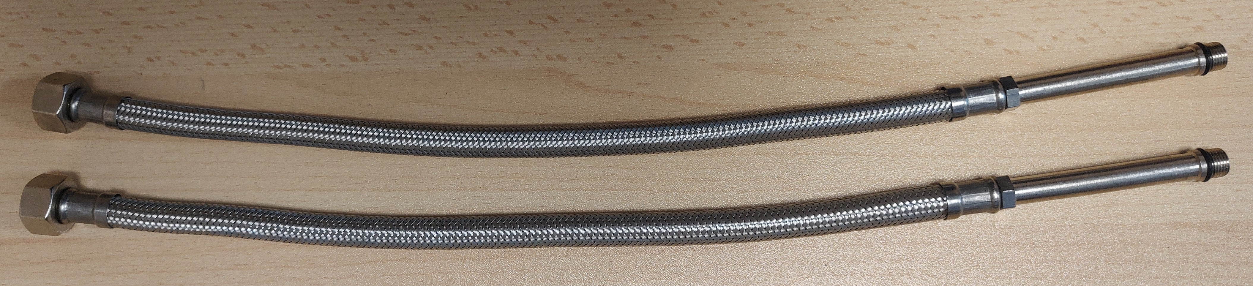 FLESSIBILE PROLUNG. PER MISCELATORE 10X1 CORTO 35 CM**- RUBINETTERIE ASSOCIATE- 1,0 confezione