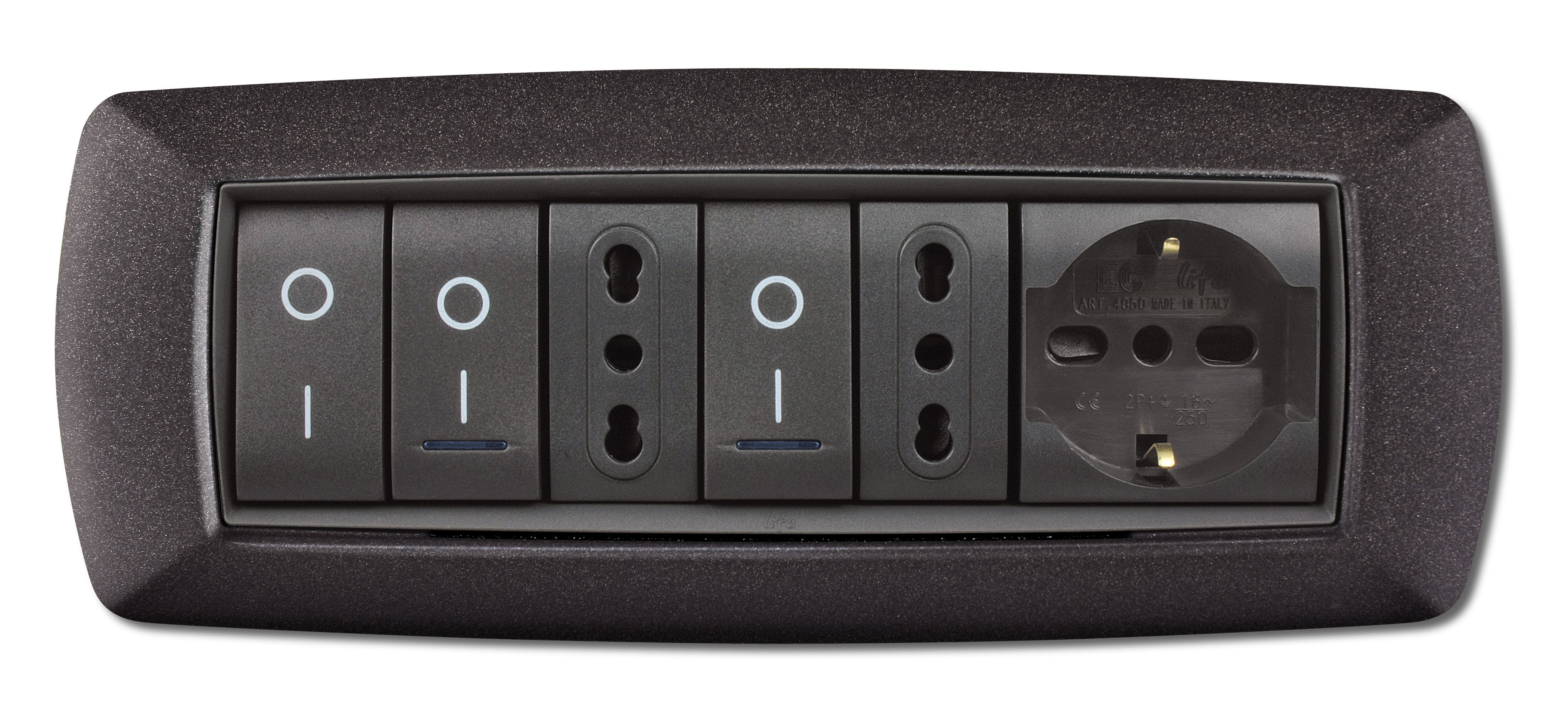 PLACCA LIFE LIVING PLAST GRIGIO NOTTE VULCAN 7P- ELETTROCANALI- 1,0 pz