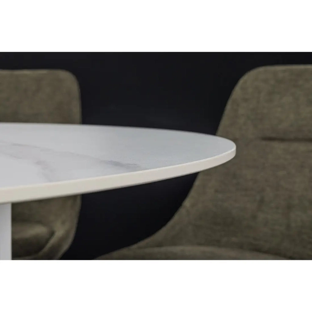 Tavolo da pranzo LUMEA – Rotondo 120 cm – Effetto marmo bianco – Piede centrale largo – Stile contemporaneo