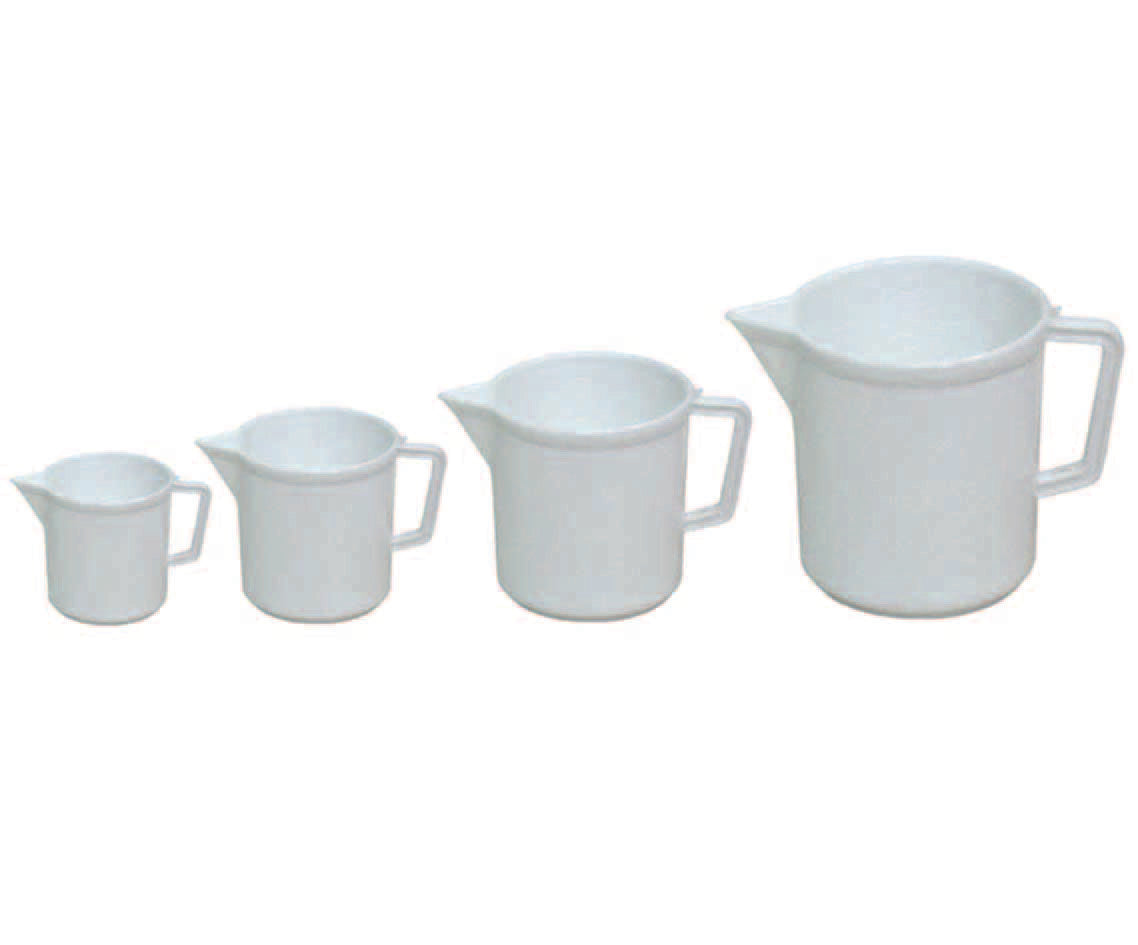 CARAFFE GRADUATE CON BECCO IN PLASTICA- - lt.5 - 5 pezzi