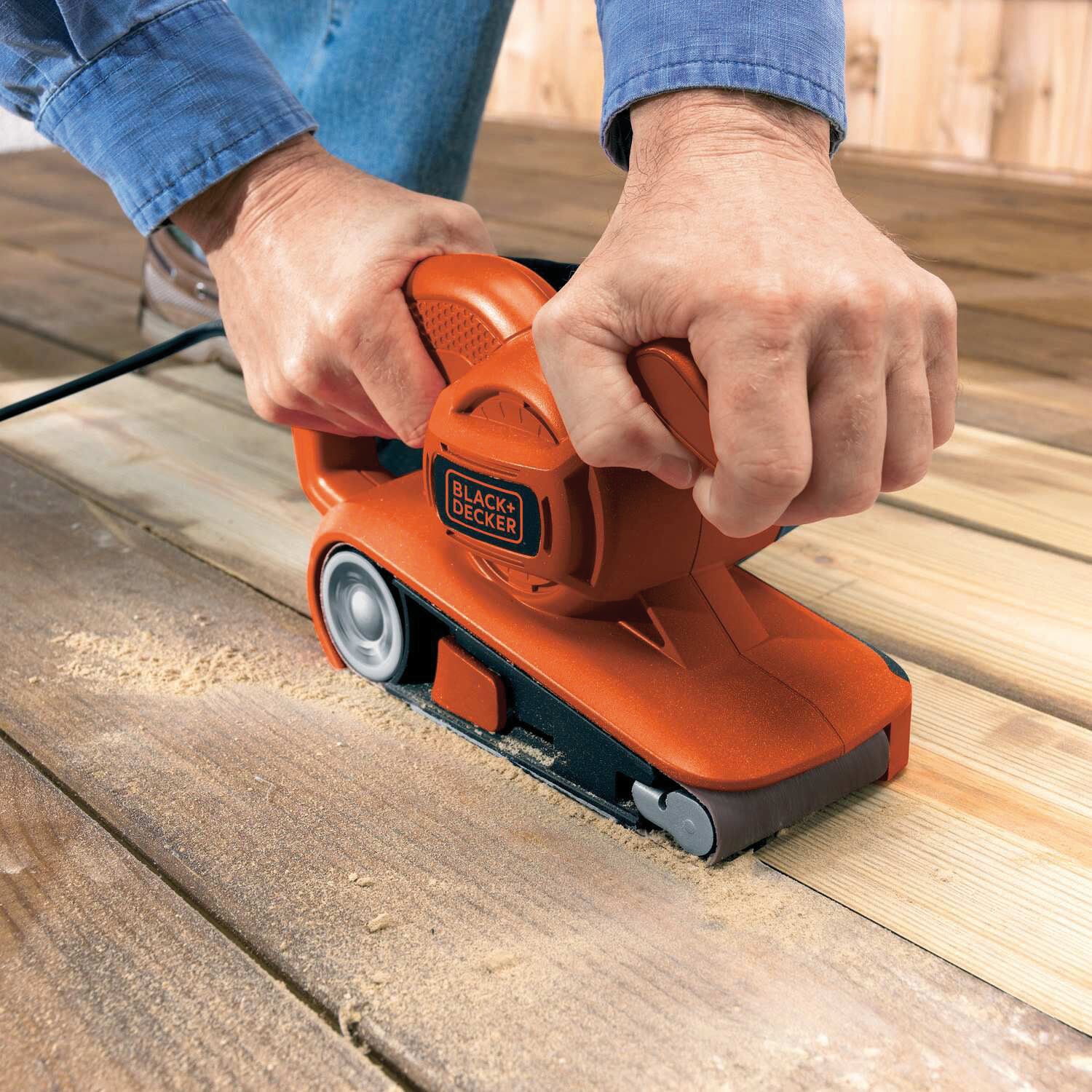 Black+Decker LEVIGATRICE A NASTRO KA86-QS 720 W