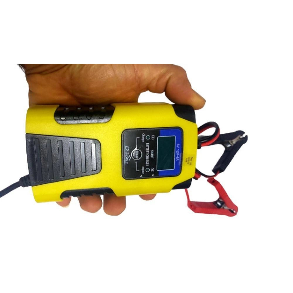 Trade Shop - Caricabatterie Intelligente Avviatore Emergenza Batteria Auto Moto 6v 6a 12v 4a J99 -