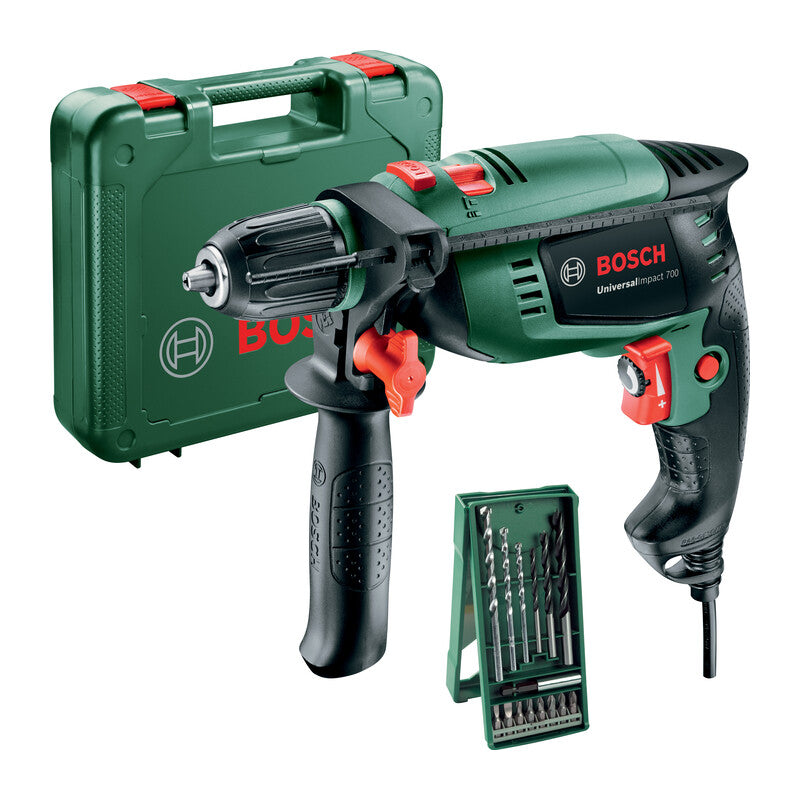 BOSCH-V TRAPANO 701W UNIVER. IMP.700 KIT +PUNTE- 1,0 pz