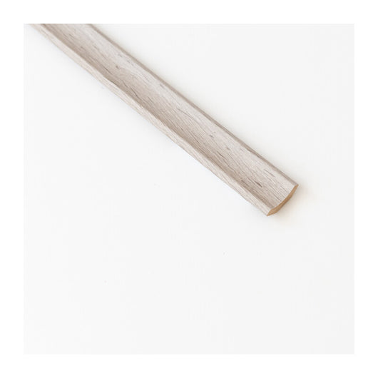 SGUSCIO 22X22 MM LISCIO MDF 240 CM ROVERE GRIGIO- 10,0 pz