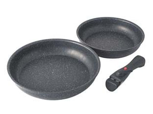 SET 2 PADELLE BOLZANO  cm.2428    BALLARINI