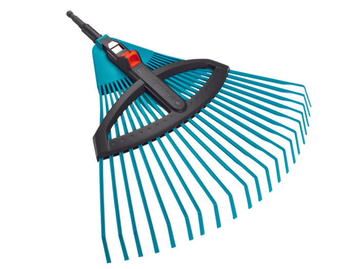 SCOPA PER ERBA REGOLABILE IN PLASTICA COMBISYSTEM  (309920)    GARDENA