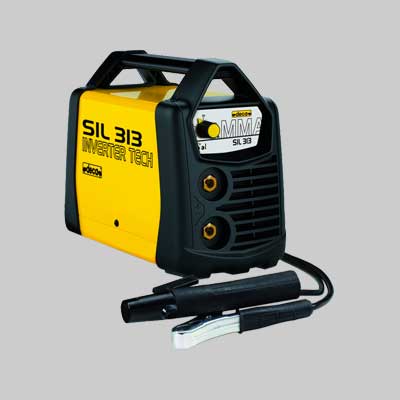 SALDATRICE AD ELETTRODO INVERTER 'SIL 313' Campo di regolazione: 10-130 Amp - DECA
