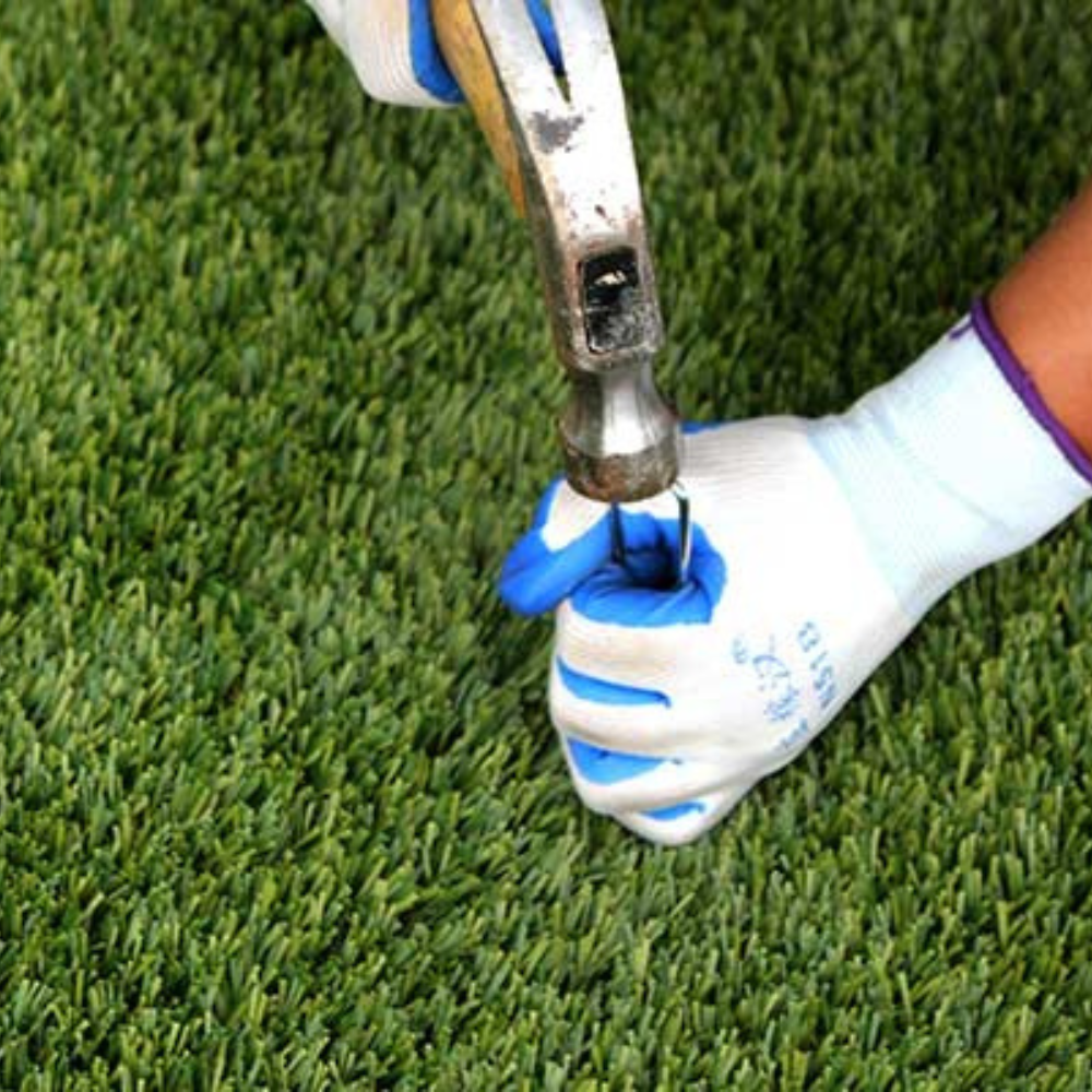 Rotolo prato erbabella 1 mt fili 45 mm + 20 picchetti + adesivo bicomponente