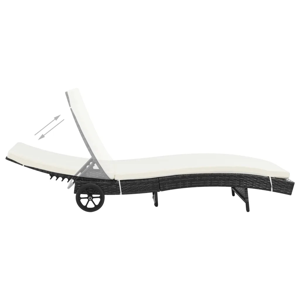 Lettino Prendisole con Ruote e Cuscino in Polyrattan Nero 44454