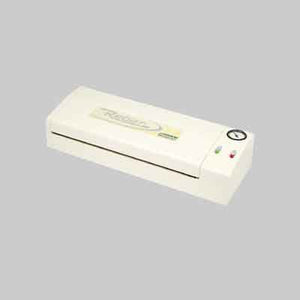 MACCHINA SOTTOVUOTO 'FAMILY' REBER 190 Watt - Col. Bianco - REBER