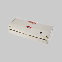 MACCHINA SOTTOVUOTO 'SALVASPESA' REBER 180 Watt - Col. Bianca - REBER