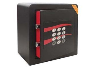CASSAFORTE CON COMBINAZIONE ELETTRONICA 655- - mm.221x131x221h. Kg.7,5 (N655A) 2 catenacci - 1 pezzi STARK