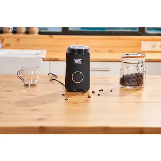 Macinacaffè da 150W elettrico potente Deposito caffè in grani da 50 g. Lame e deposito in acciaio inossidabile. Macinatura Fine. Adatto per tritare caffè e spezie. Avvolgicavo. Nero