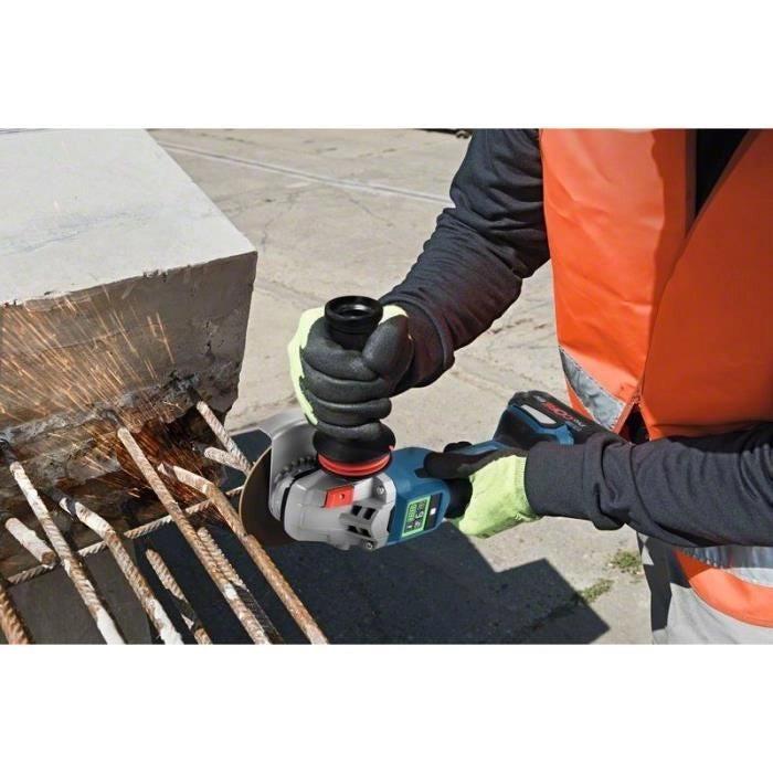 Smerigliatrice BOSCH PROFESSIONAL GWS 18V-15 SC + 2 batterie 5,5Ah ProCORE18V + GAL 1880 CV L-Boxx