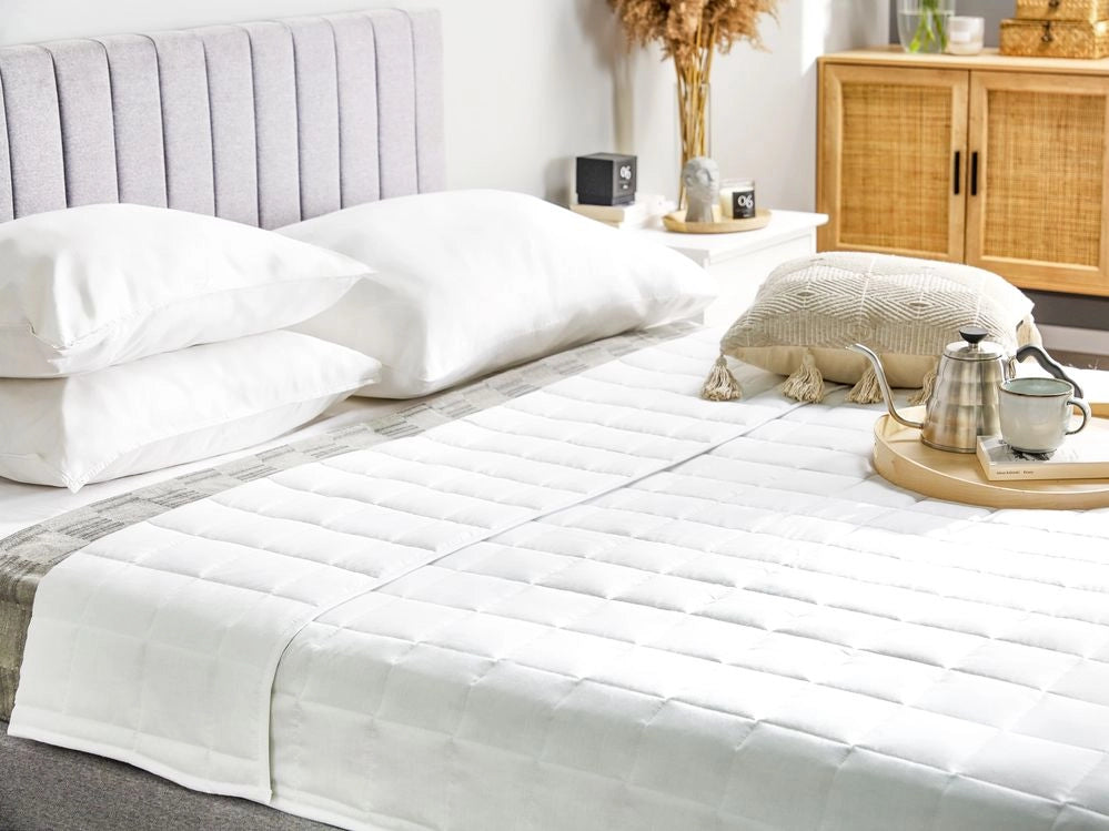 Piumino in misto poliestere bianco misura unica 220 x 240 cm imbottitura leggera trapuntata