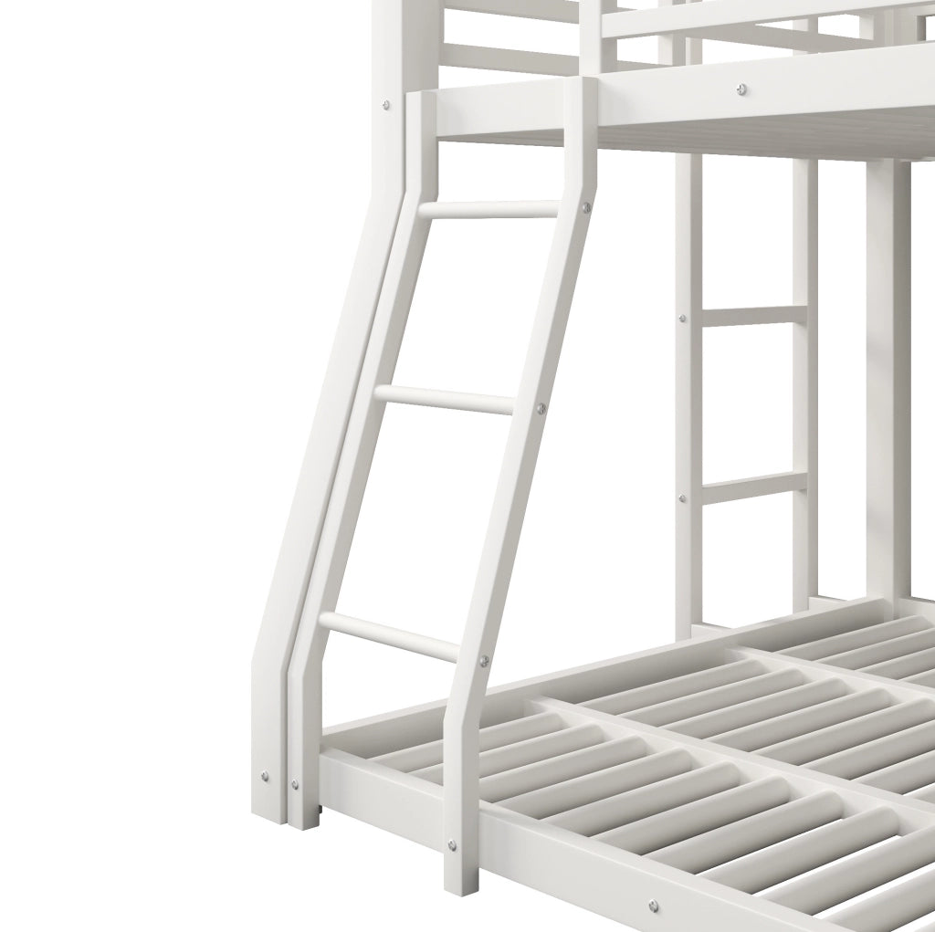 Letto a castello triplo 140x200 cm in metallo bianco