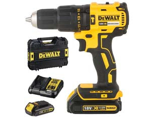 TRAPANO AVVITATORE A PERCUSS. 2 BATT. LITIO 18V 1,5AH  (DCD778S2T-QW)- - 2 batterie al Litio da 1,5Ah - 1 pezzi DEWALT