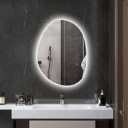 Specchio da bagno asimmetrico 70 x 50 cm con luce LED, funzione antiappannamento e touch, argento