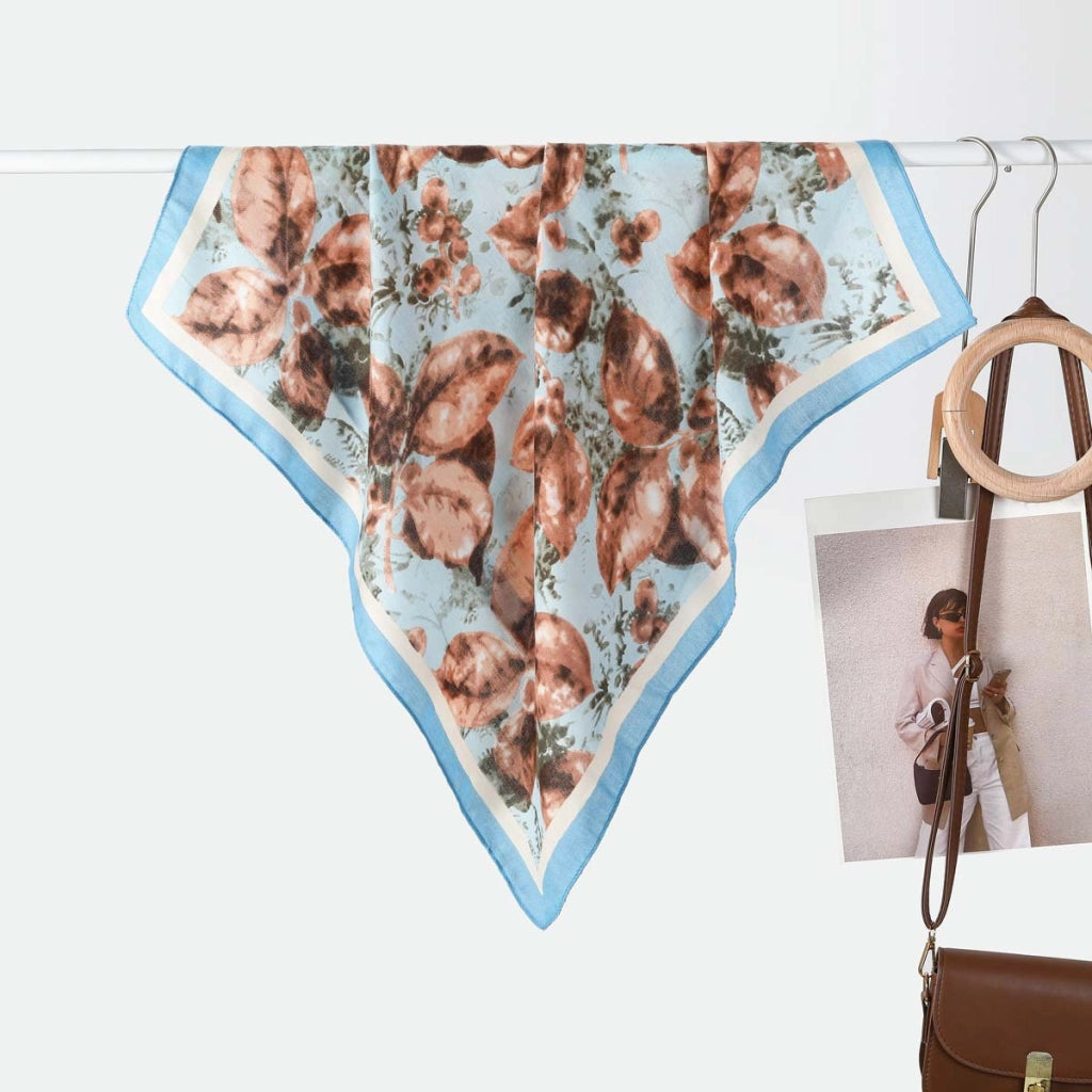 Sciarpa/foulard da donna versatile, semplice e calda