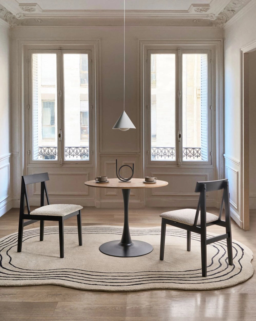Set di 2 sedie da pranzo Struttura in legno di gomma scuro Seduta in bouclé beige Design retrò senza braccioli