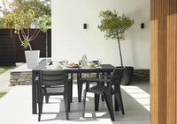 Sedia impilabile con braccioli Ayder in plastica effetto rattan – 56x44x89 cm – Colore antracite