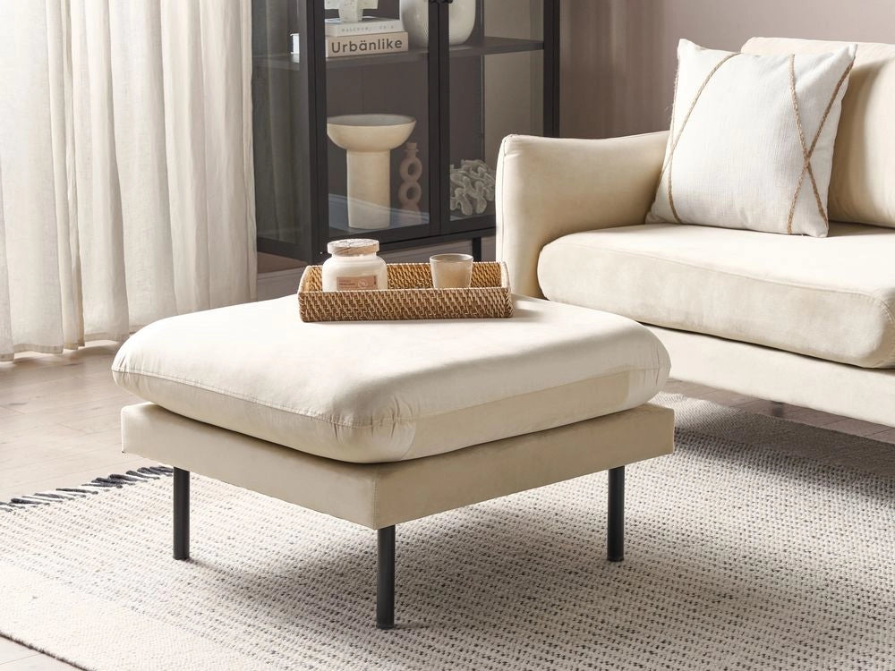 Pouf in Velluto beige chiaro con Gambe Nere 70 x 70 cm stile moderno retrò