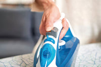 Black+Decker FERRO DA STIRO BXIR2200E 2.200 W - 280 ml.  Piastra in acciaio inox