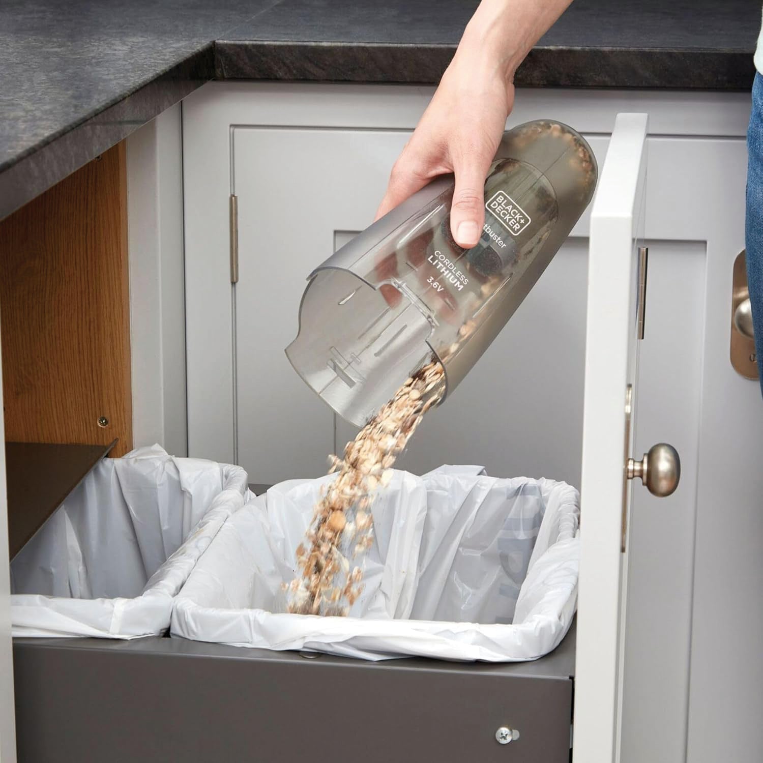 Black+Decker ASPIRATUTTO NVC215W-QW 7,2 V/1,5 AH