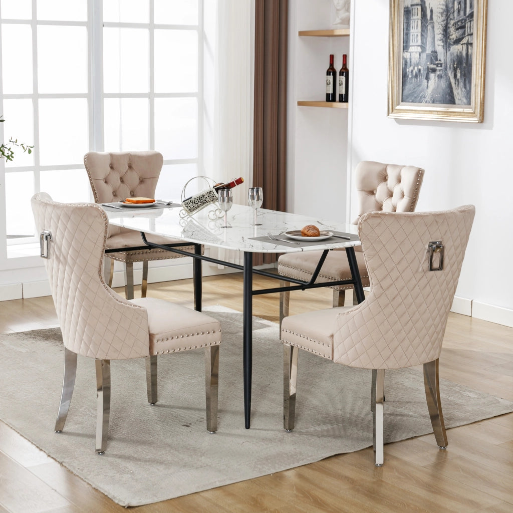 Sedia da pranzo imbottita in velluto beige con struttura in metallo e schienale decorativo