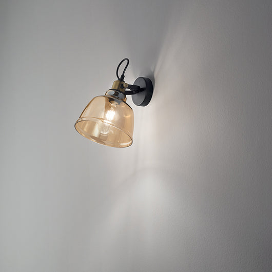 Applique Contemporanea Vintage Metallo Nero Vetro Ambra 1 Luce E27