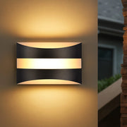 ZMH Lampada da Parete LED Nera Design Moderno 3000K 5W Illuminazione Verso l'Alto e Verso il Basso Applique