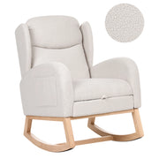 Sedia a dondolo in bouclé bianco sporco rivestita in tessuto con gambe in legno poggiapiedi e braccioli per soggiorno stile moderno
