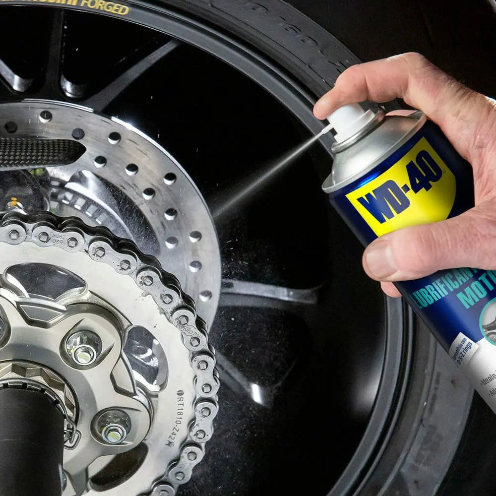 SPRAY WD-40 LUBRIFICANTE CATENA MOTO IN CONDIZIONI ASCIUTTE  ml. 400 12.00 pz