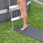 PIASTRELLA ANTISCIVOLO cm.50 x 50 x 0,5 - grigia  - INTEX