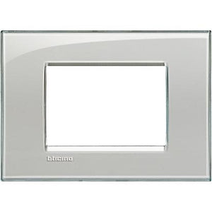 Placca quadra Bticino 3 moduli grigio ghiaccio