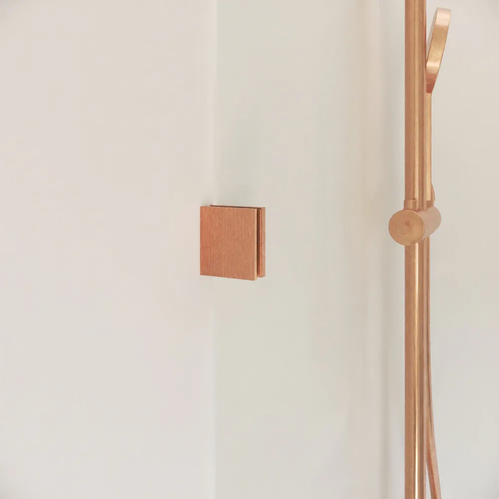 Doccia walk-in arco 120cm con cerniere rame spazzolato vetro 8mm trasparente easy clean h200 | Senja